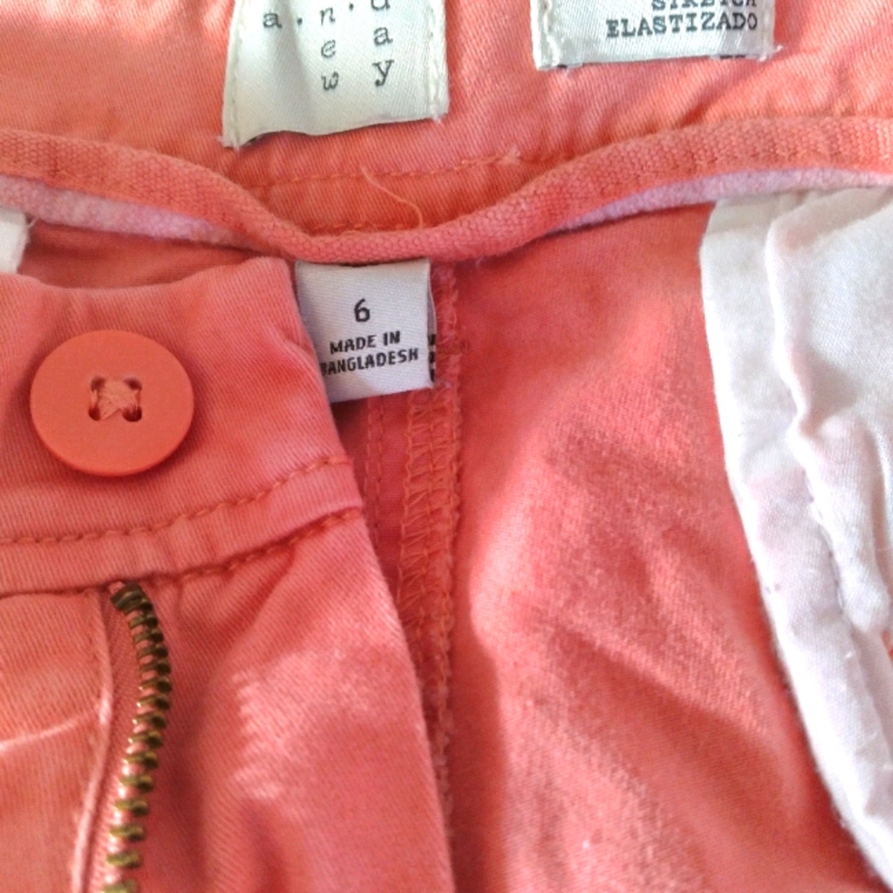 Nice pair of kakhi type pants